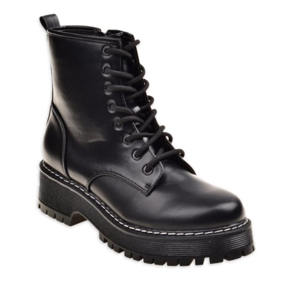 Madden NYC | Women’s Lug Combat Boots - Black
